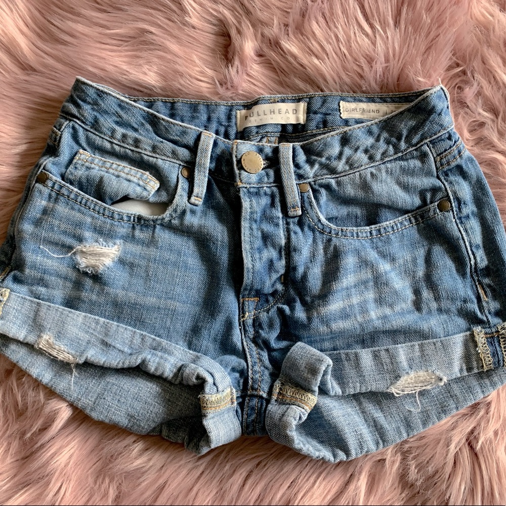 Bullhead Girlfriend Jean Shorts